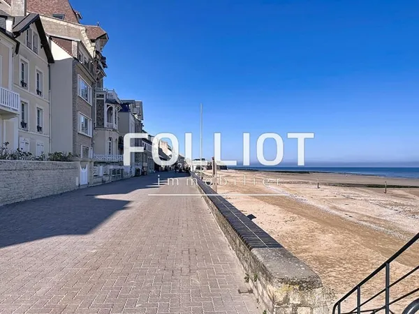 SAINT AUBIN SUR MER : appartement T2 à rénover (39 m²) à vendre