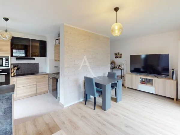Appartement 3 pièces avec terrasse, proche RER A Val d'Europe