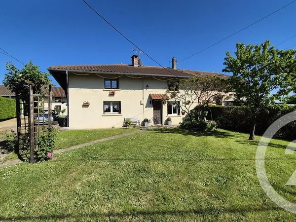 Maison 6 pièces 216 m²