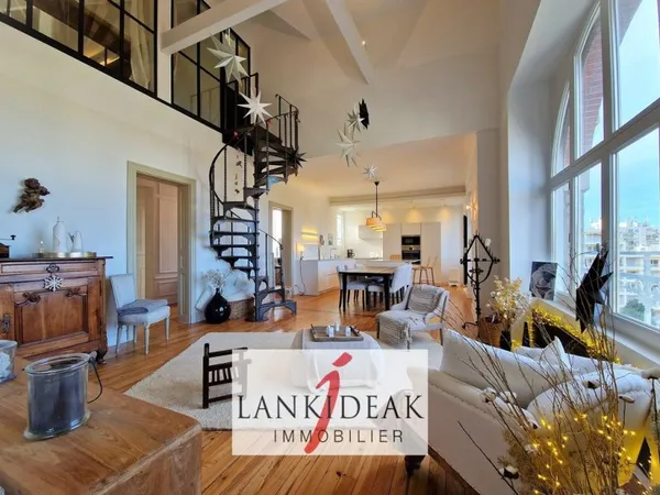 Duplex 6 pièces 188 m²