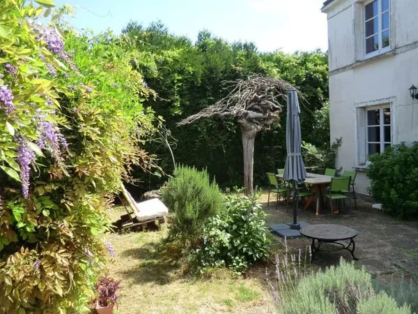 Maison Location Rives-du-Loir-en-Anjou 4p 89m² 775€