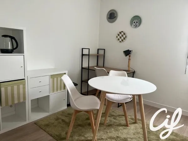 Appartement T1 NANTES Les Ponts - 18 m2 501 Euros
