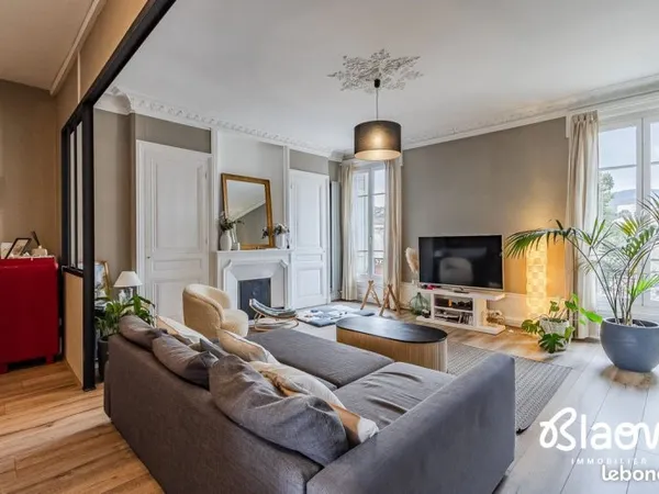 Appartement 5 pièces 126 m²