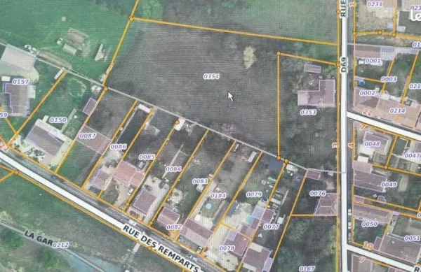 Terrain 4285 m² Noyen-sur-Sarthe