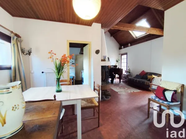 Maison 10 pièces 144 m²