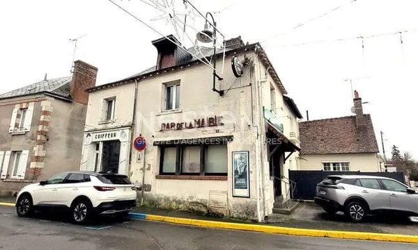 Hôtel 4 pièces 81 m²
