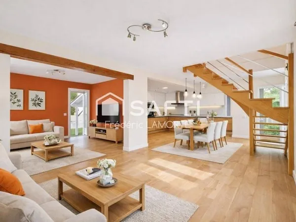 Maison 7 pièces 150 m²