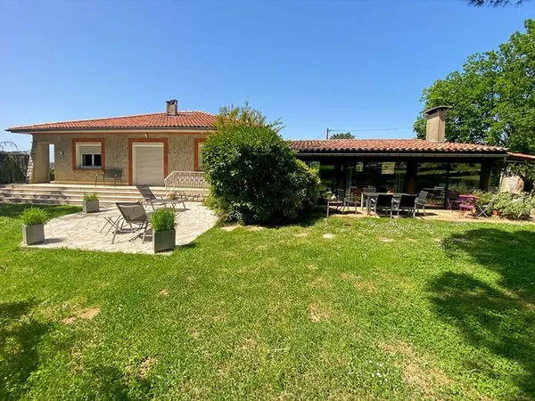Maison 6 pièces 200 m²