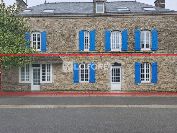 Local commercial Berric 4 pièce(s) 120 m2