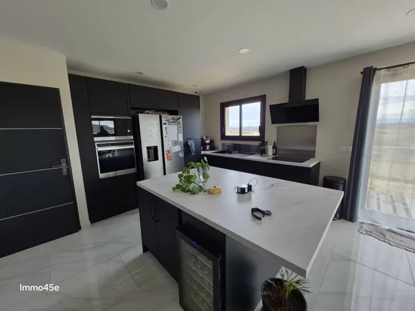 Maison 5 pièces 111 m²