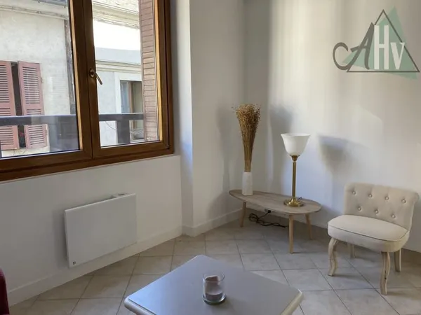 Appartement 2 pièces 42m2 à BRAY SUR SEINE