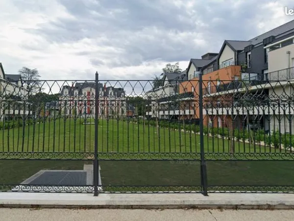 Loue un box 13.5m²