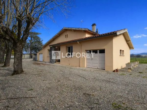 Maison T4 avec jardin à vendre à AMBRES