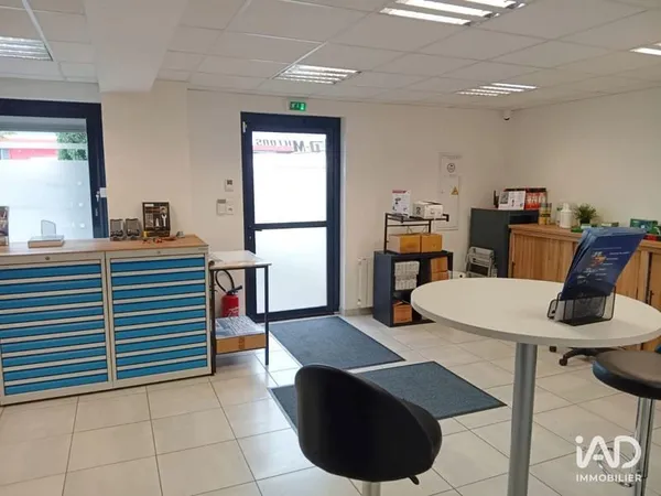 Bureaux 200 m²