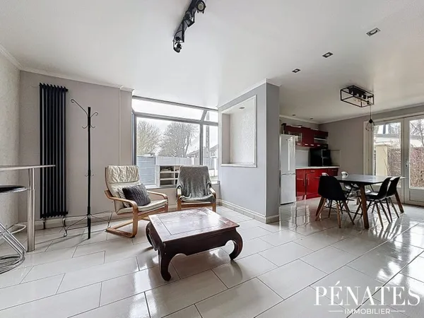Maison Individuelle 10 pièces Saint-Etienne-du-Rouvray