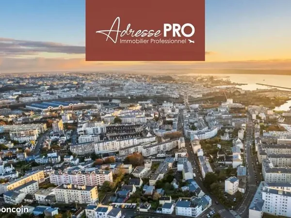 Local commercial 400 m²