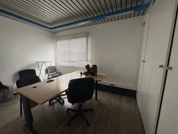 BUREAU 18m2 SAINT MEDARD EN JALLES