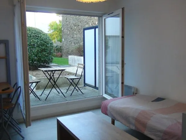Loue appartement 18m² meublé RDC avec terrasse Cité des Congrès, Nantes