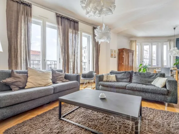 RUE RAULIN LYON 7 BEL APPARTEMENT ART DECO 178 M²
