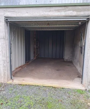 Garage 30 m² à louer à Moulins