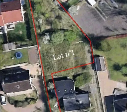 Particulier terrain constructible de 800m2