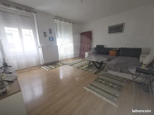 Immeuble 270 m²