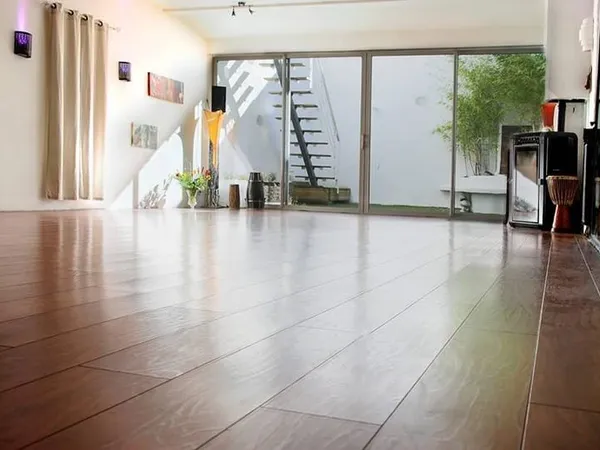 Immeuble 180 m²