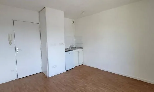 Studio 1 pièce 19 m²