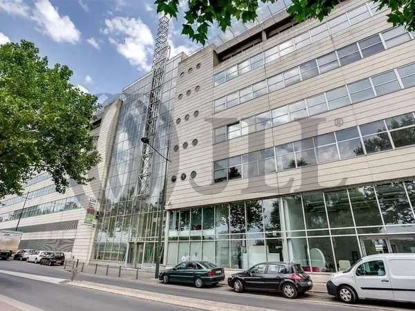 Bureaux 425 m²
