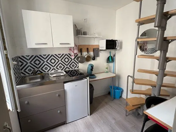 Studio meublé - Rue Froide (Hyper-centre)