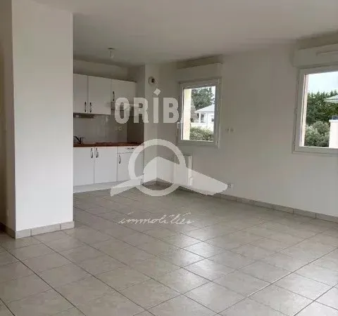 LA BAULE GUEZY appartement T3 de 65 m²
