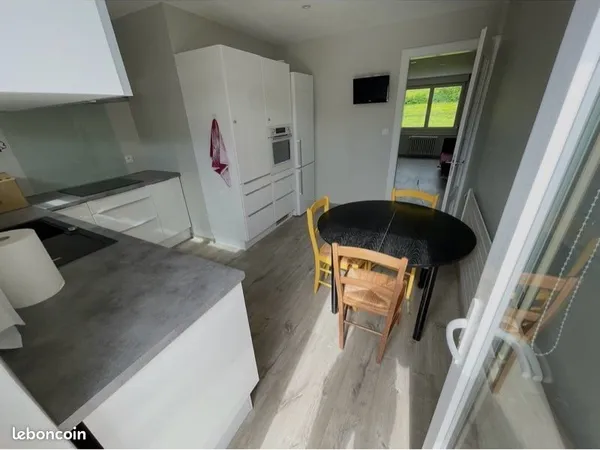 Appartement F4 à louer - Pontarlier sortie, direction Lausanne