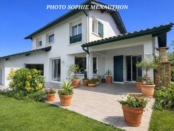 Maison 6 pièces 161 m²