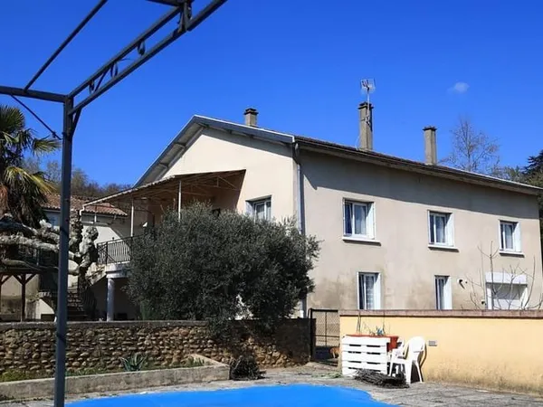 Maison 5 pièces 157 m²
