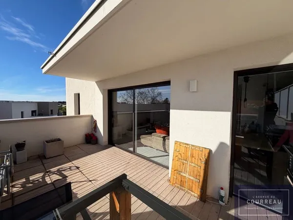 Quartier Ovalie- Appartement de Type T3 avec Terrasse et Box