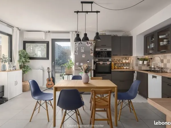 Appartement 4 pièces 87 m²