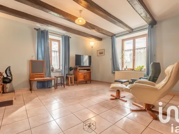 Maison 7 pièces 232 m²