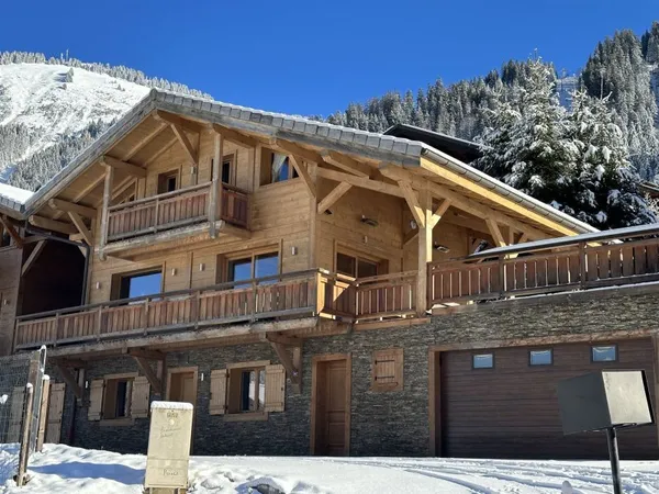 Chalet de luxe exceptionnel de 4 chambres récemment construit, Châtel