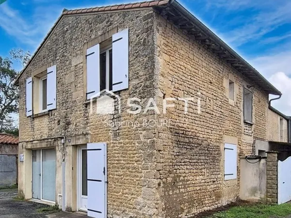 Maison en pierre avec fort potentiel