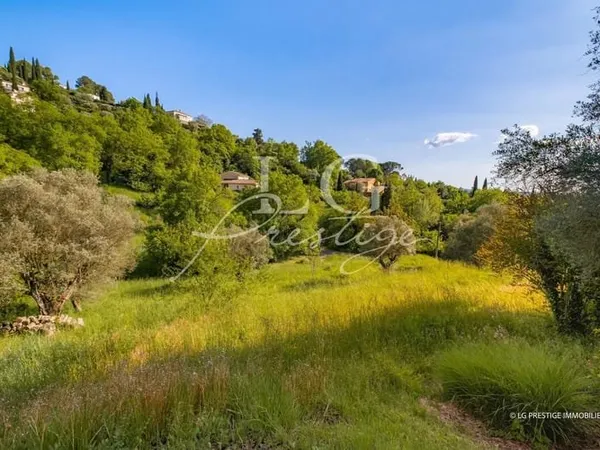 Villa provençale à renover proche du village de Fayence