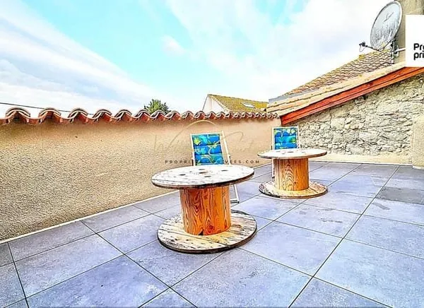 Maison de village 5 pièce(s) 90 m2 + Garage Indépendant