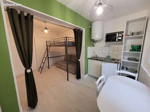 Studio 1 pièce 19 m²