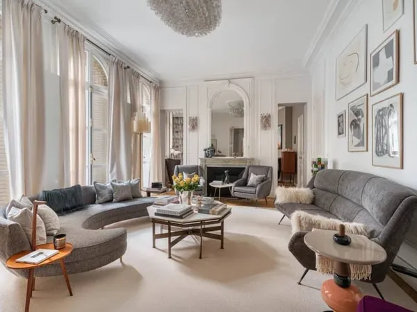 Appartement 4 pièces 131 m²