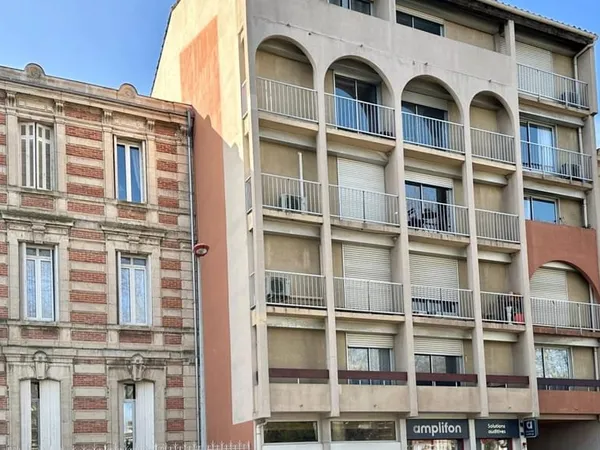 Quai Vallière - T2 + Parking