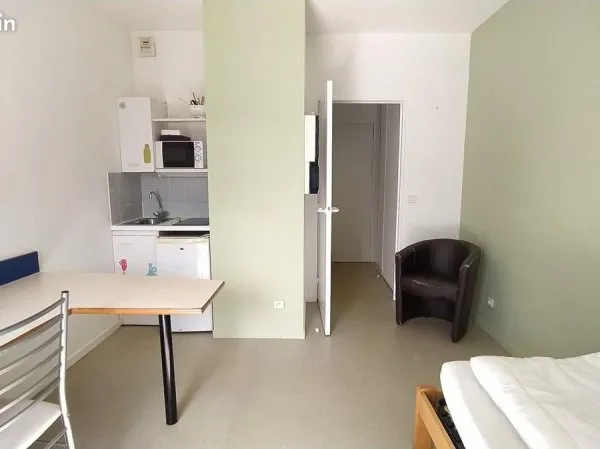 Studio 1 pièce 18 m²