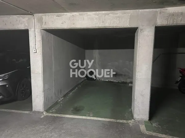 Stationnement Location Paris   80€