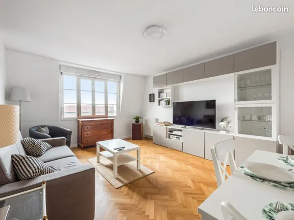 T4- 81 m² Dernier Étage - 2 Parkings - Serris Val d'Europe- Vue dégagée