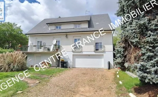 Maison 8 pièces 310 m²