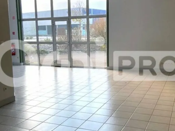 Bureaux 200 m²