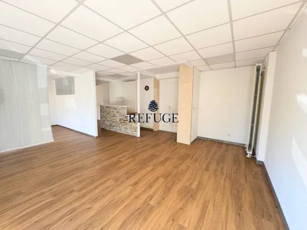 Local commercial 54 m²
